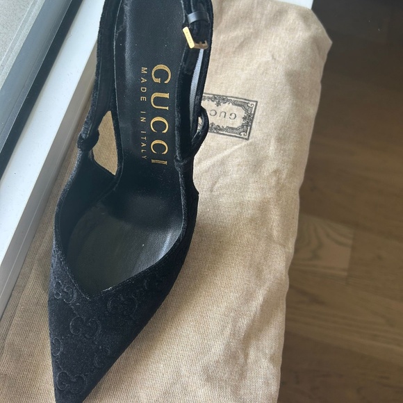 Gucci Women’s Suede High Heels - Picture 1 of 3